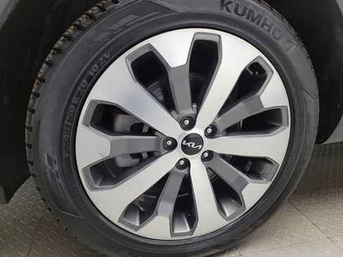 Used 2022 Kia Telluride EX w/ EX Premium Package FWD image 31