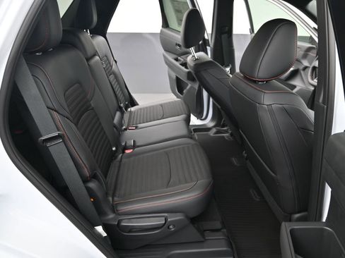 New 2026 Nissan Pathfinder Rock Creek AWD/4WD image 28