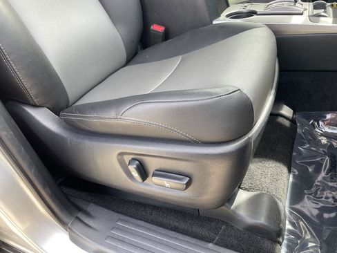 Used 2021 Toyota 4Runner SR5 Premium w/ Moonroof Package AWD/4WD image 4