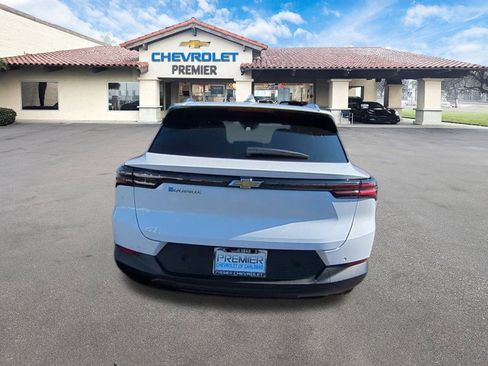 New 2026 Chevrolet Equinox EV LT image 7