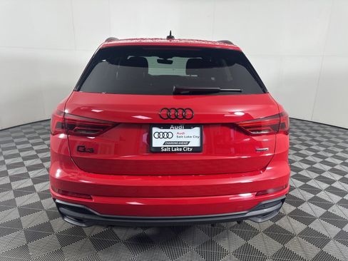 Used 2024 Audi Q3 2.0T Premium Plus image 5