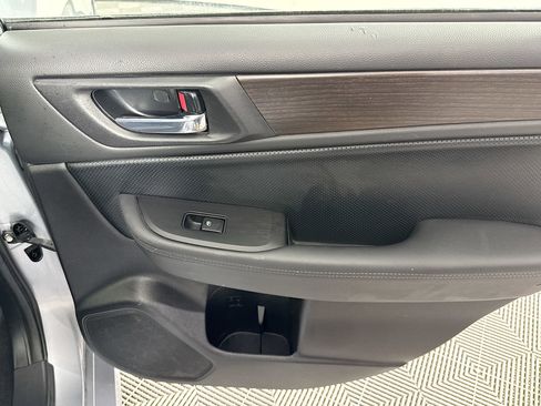 Used 2016 Subaru Legacy 2.5i Limited image 26
