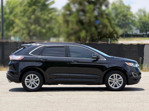 Used 2018 Ford Edge SEL w/ Equipment Group 201A FWD image 7