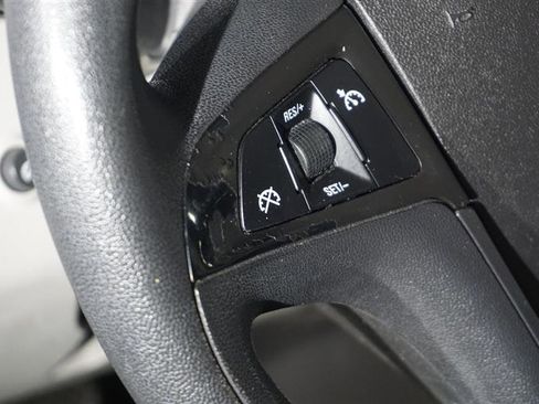 Used 2010 Chevrolet Equinox LS image 12