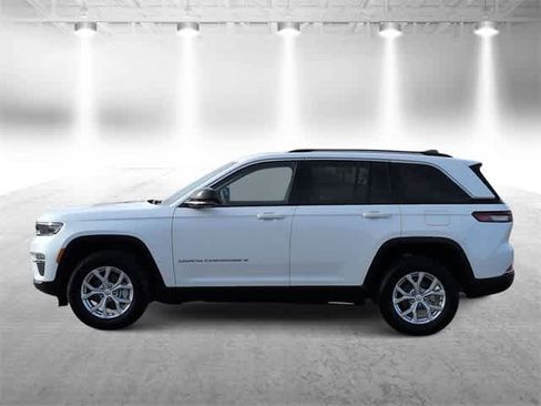 Used 2023 Jeep Grand Cherokee Limited image 5
