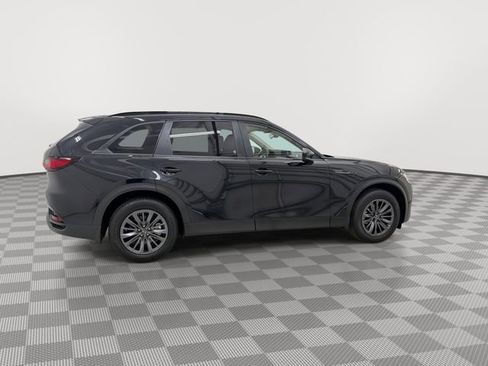 Certified 2025 MAZDA CX-70 3.3 Turbo w/ Preferred Package image 11