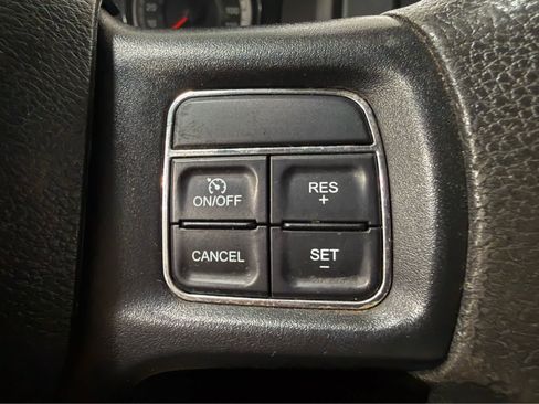 Used 2018 RAM 2500 Tradesman w/ Chrome Appearance Group AWD/4WD image 19