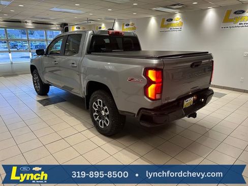 Used 2023 Chevrolet Colorado Z71 w/ Z71 Convenience Package 2 AWD/4WD image 21