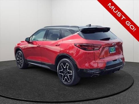 Certified 2023 Chevrolet Blazer RS w/ Enhanced Convenience Package FWD image 3