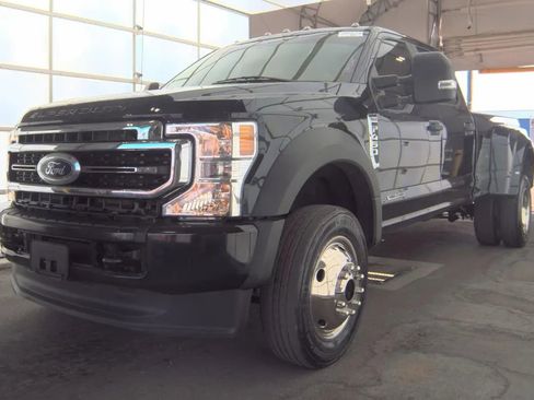 Used 2022 Ford F450 XL w/ STX Appearance Package image 3