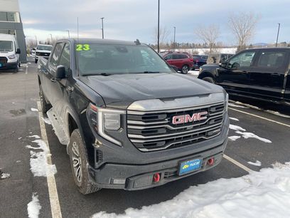 Used 2023 GMC Sierra 1500 AT4 w/ AT4 Premium Package