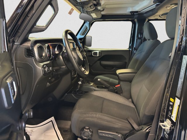 Used 2023 Jeep Gladiator Sport w/ Trailer Tow Package AWD/4WD image 10