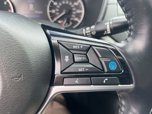 Used 2021 Nissan Altima 2.5 SV w/ SV Premium Package FWD image 53