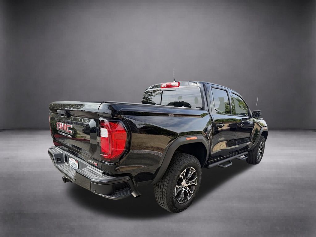 Used 2025 GMC Canyon AT4 AWD/4WD image 14