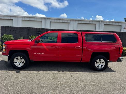 Used 2015 Chevrolet Silverado 1500 LT RWD image 2