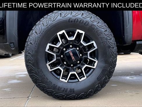 Used 2024 GMC Sierra 2500 AT4X AWD/4WD image 12