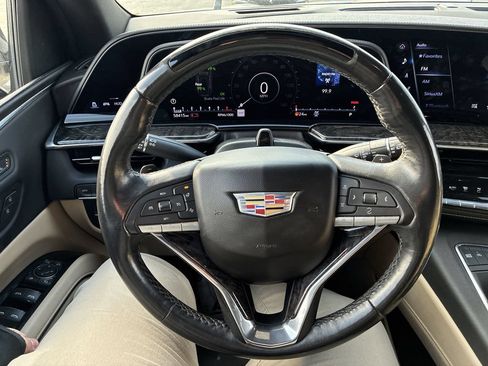 Used 2023 Cadillac Escalade Premium Luxury w/ Performance Package AWD/4WD image 14