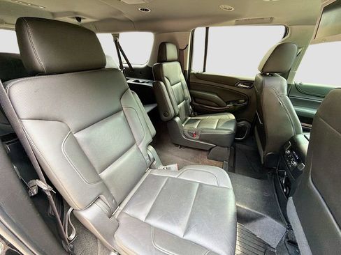 Used 2018 GMC Yukon XL SLT w/ Premium Edition AWD/4WD image 33