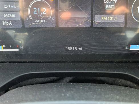 Used 2023 Jeep Grand Cherokee Altitude image 11