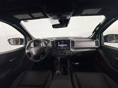 Used 2023 Nissan Frontier PRO-4X w/ Pro-4X Premium Package image 12