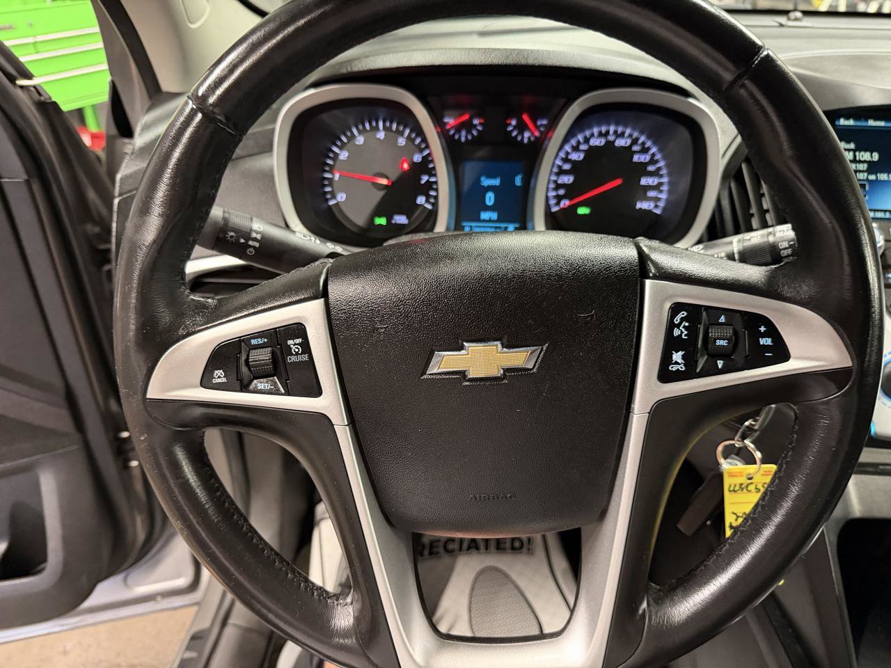 Used 2012 Chevrolet Equinox LT FWD image 16
