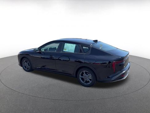 Used 2025 Kia K4 FWD image 10