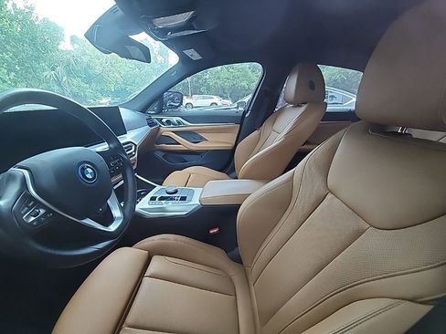 Used 2023 BMW i4 eDrive35 w/ Premium Package RWD image 2