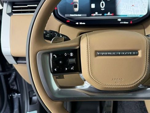 New 2026 Land Rover Range Rover Long Wheelbase SE AWD/4WD image 38