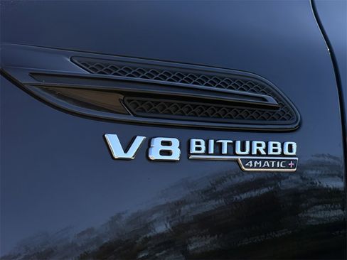 Used 2019 Mercedes-Benz AMG GT 63 image 10