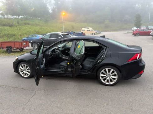 Used 2016 Lexus IS 300 AWD w/ Premium Package image 15