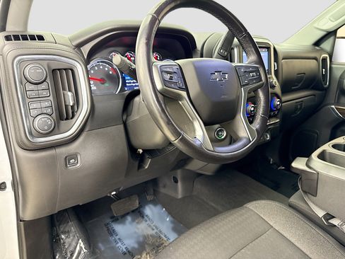 Used 2021 Chevrolet Silverado 1500 RST AWD/4WD image 9