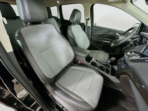 Used 2017 Ford Escape Titanium AWD/4WD image 46