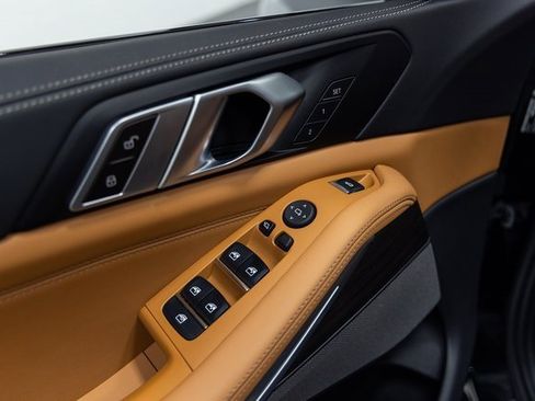 Certified 2024 BMW X5 xDrive40i w/ M Sport Package image 12