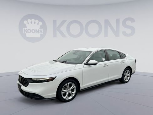 Used 2023 Honda Accord LX image 1