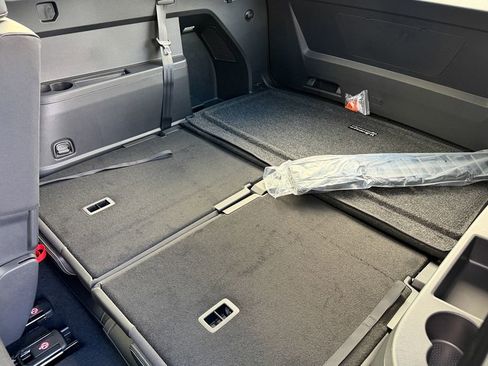 New 2026 Volkswagen Atlas SE image 23