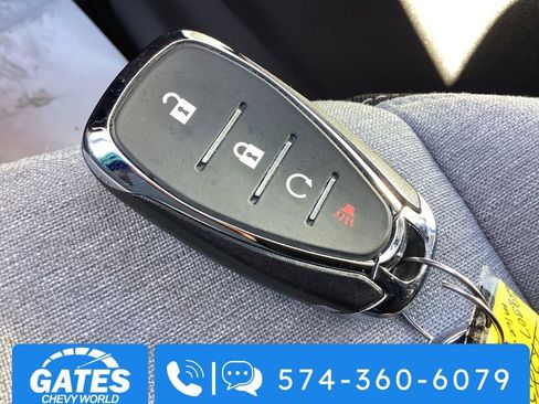 Used 2024 Chevrolet Equinox LS w/ LS Convenience Package image 27