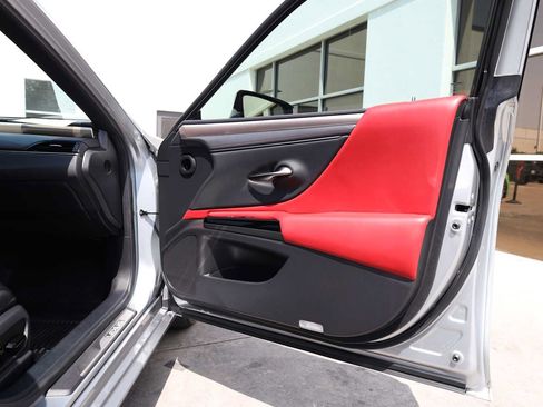 Used 2022 Lexus ES 300h F Sport w/ Accessory Package 2 FWD image 51