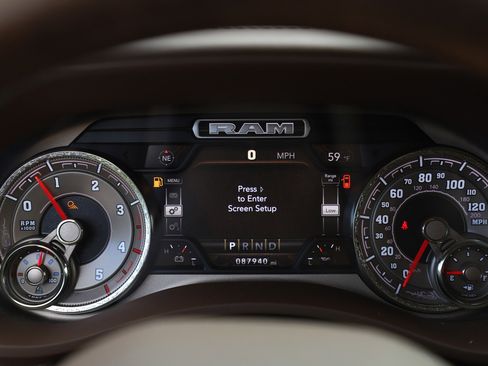 Used 2020 RAM 3500 Limited image 21