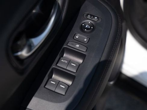 New 2026 Honda HR-V LX image 22