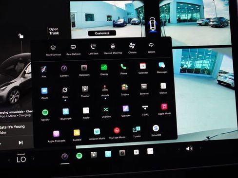 Used 2023 Tesla Model Y Long Range AWD/4WD image 26