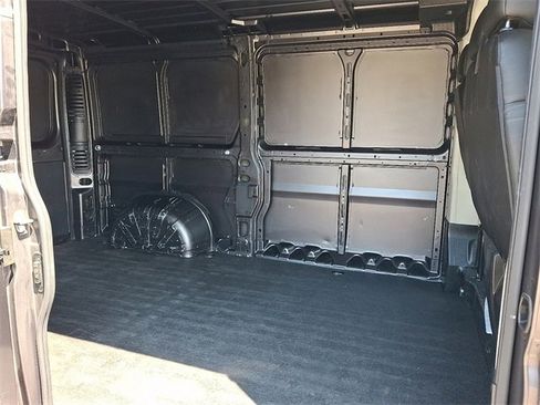 Used 2021 RAM ProMaster 2500 w/ Convenience Group image 13