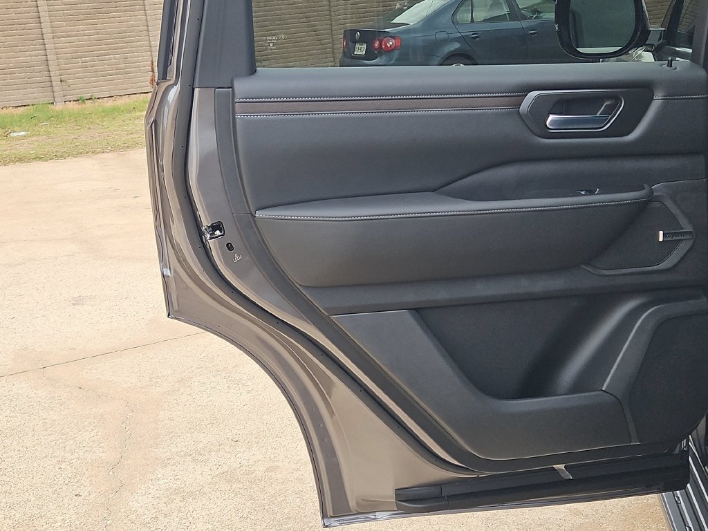 New 2026 Nissan Armada SL RWD image 19