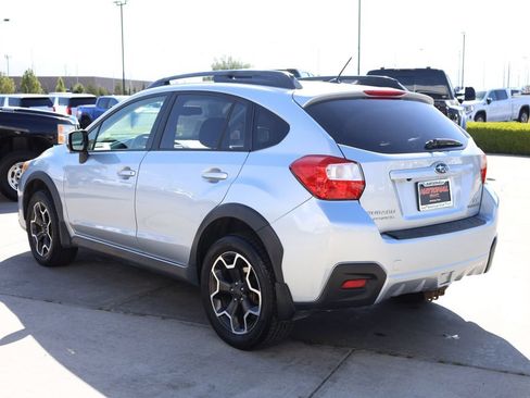 Used 2013 Subaru Crosstrek 2.0i Limited w/ Popular Pkg 1 AWD/4WD image 4