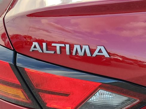 Used 2023 Nissan Altima 2.5 SL image 22