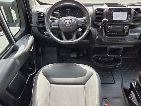 Used 2023 RAM ProMaster 2500 FWD image 10