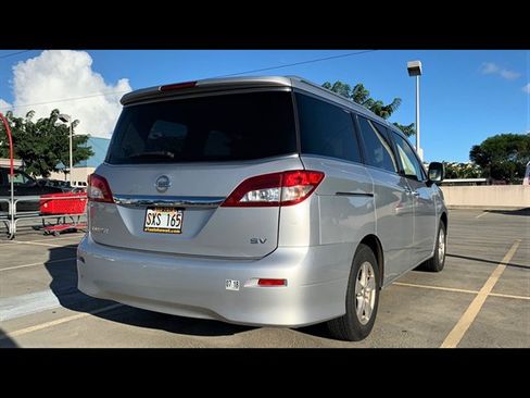 Used 2016 Nissan Quest SV FWD image 5
