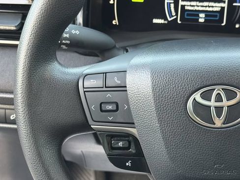 Used 2025 Toyota Camry LE FWD image 24