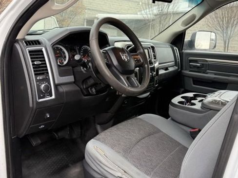 Used 2014 RAM 2500 SLT w/ Protection Group image 10