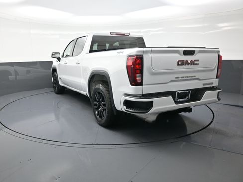 Used 2022 GMC Sierra 1500 Elevation image 5