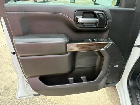 Used 2019 Chevrolet Silverado 1500 RST w/ All-Star Edition image 17